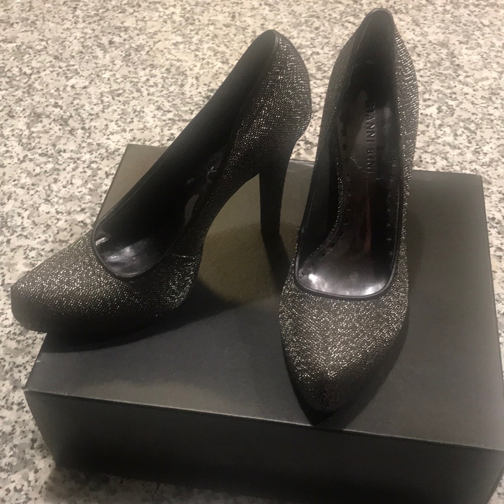 Gianni Bini Shoes